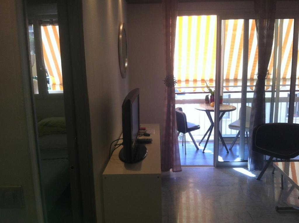 Appartement Les Palmiers Juan-les-Pins Buitenkant foto